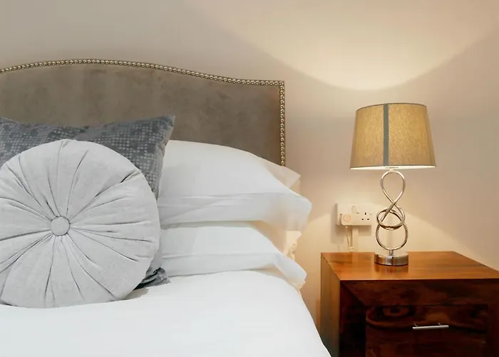 Norton House Hotel Swansea