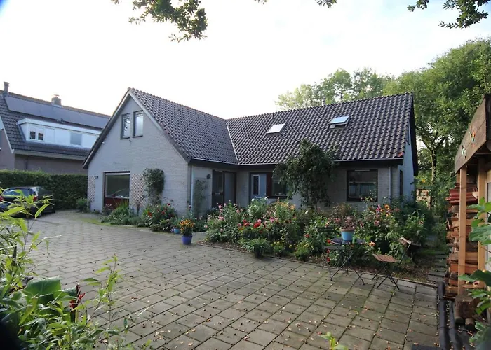 Het Koekoeksnest-Nieuwegein Bed and Breakfast
