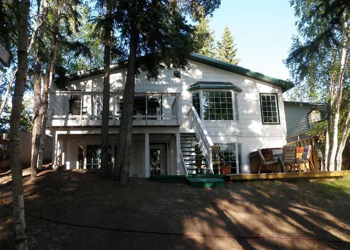 Great Slave Lakeside Bed & Breakfast Yellowknife