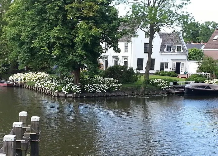 'Room Eleven' aan de Vecht Vreeland