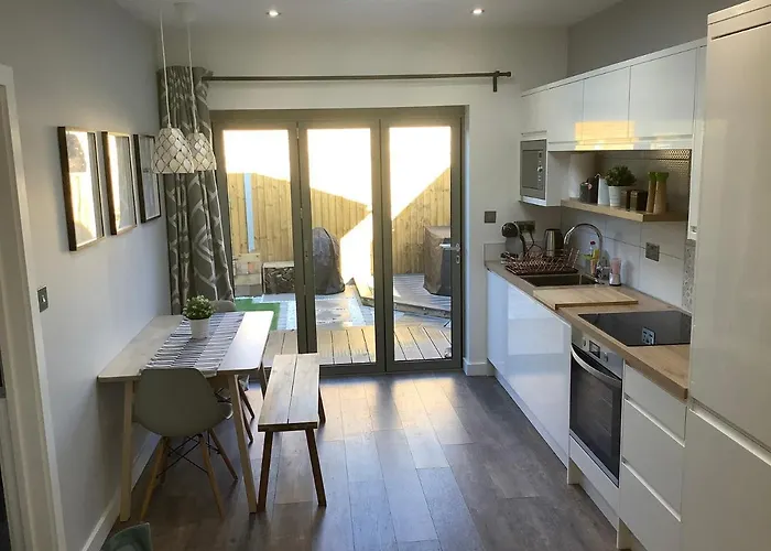 Carolyn'S Place Ruislip