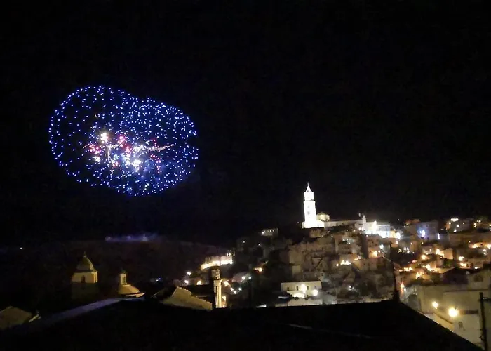 Casa Tudor Art Luxury Rooms Matera
