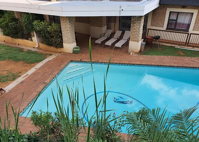 Naomi'S Place Johannesburg
