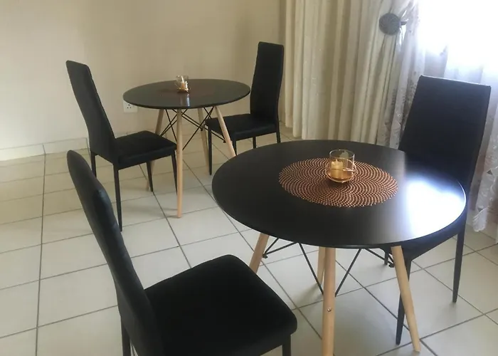 Ikhutseng Guesthouse And Spa Pretoria