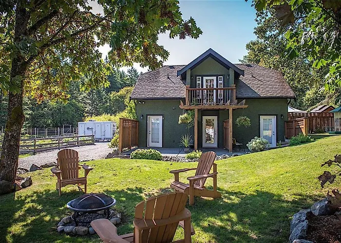 Guest Suites On Benvenuto Brentwood Bay