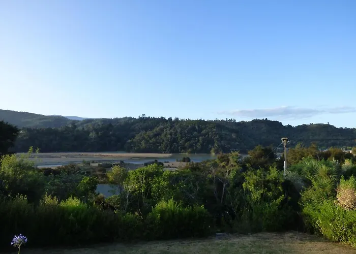 Kaiteriteri Abel Tasman Inlet Views Bed & Breakfast
