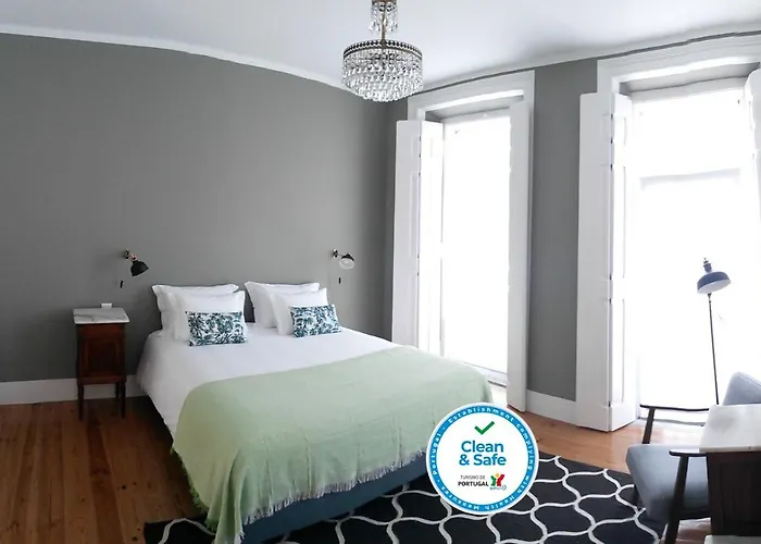 Alcacaria Do Bairro Bed & Breakfast Setubal