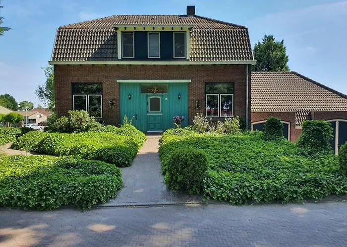De Vliegende Vlinder Bed and Breakfast Nederweert