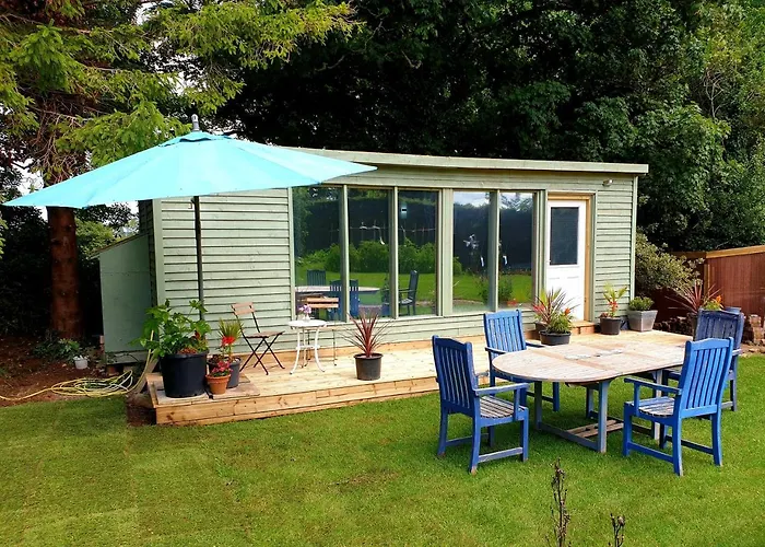 The Cozy Shed Hotel Stow-on-the-Wold