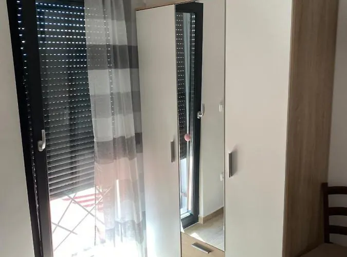 Apartmani Bella Vista Njivice