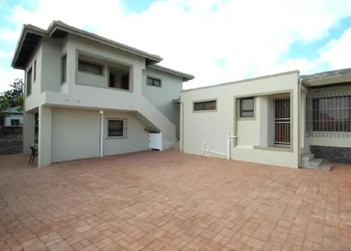 12 On Beach Guest House Saldanha Bay
