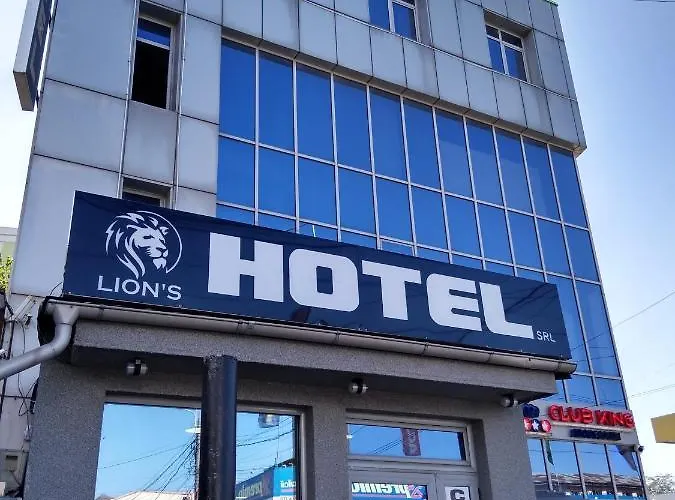 Lion'S Hotel Bucharest