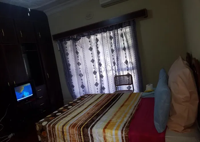 Las Vegas Guest Inn Roodepoort