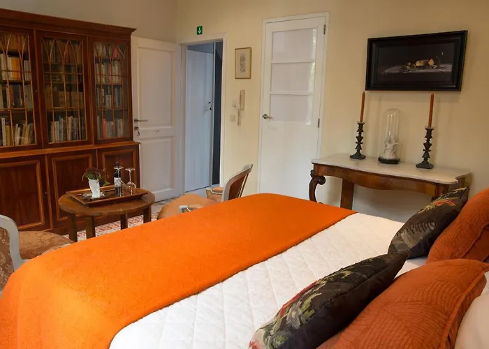 Two Rooms In Brugge