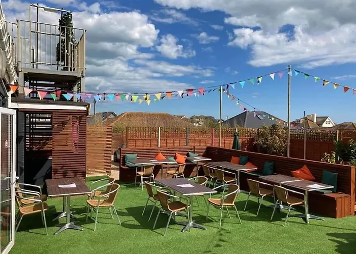 The Greenwich Rooms - Burger & Bird Bar & Restaurant Peacehaven