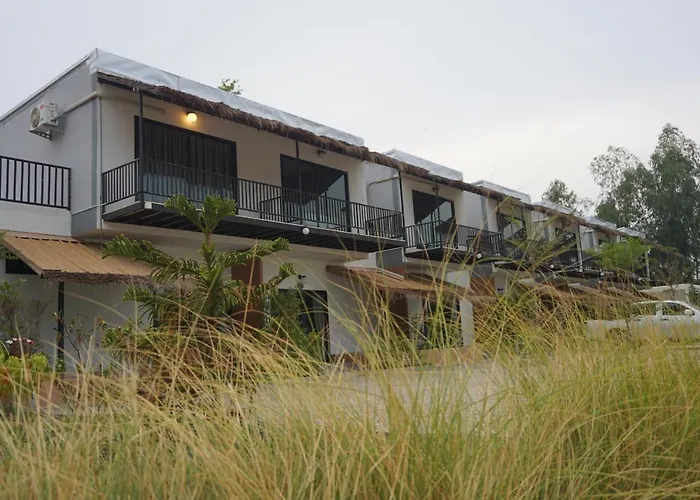 Suwi Coco Ville Resort Ubon Ratchathani