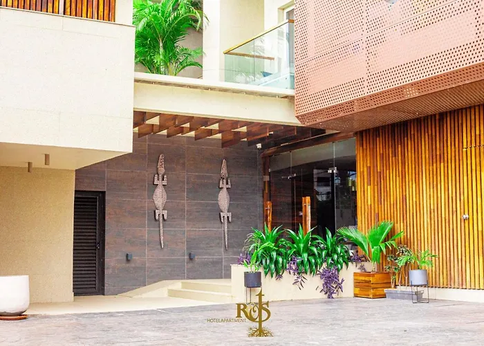 Roots Hotel Apartments Abidjan