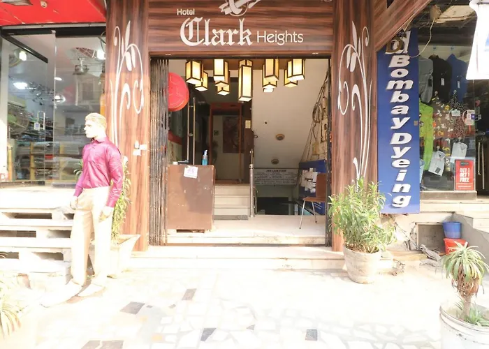 Hotel Clark Heights New Delhi