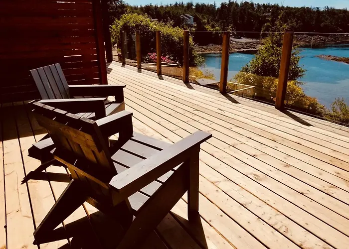 378 Marine Drive Bed & Breakfast Ucluelet