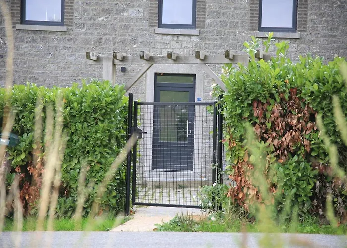 Durbuy House Le Noyer Bed and Breakfast