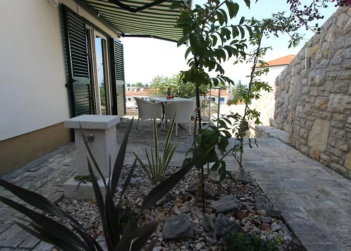 Apartments Adria Malinska