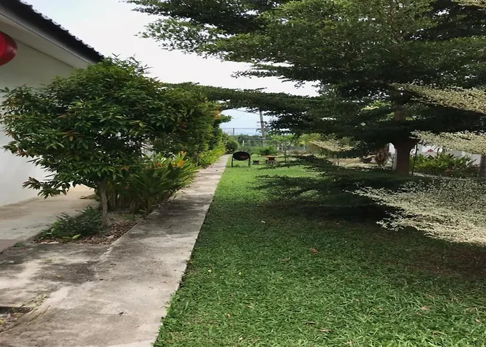 Alpha Motel Pantai Cenang 