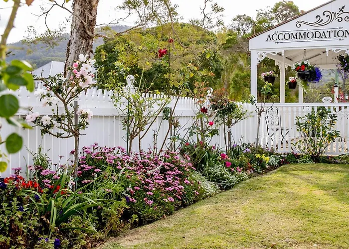 Canungra Cottages - Boutique Bed And Breakfast