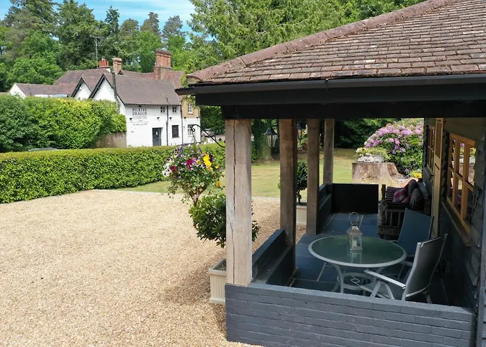The Devils Cradle Hotel Farnham 