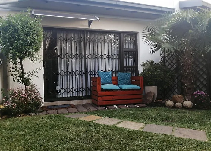 Roxy'S Rest Guest House Vanderbijlpark