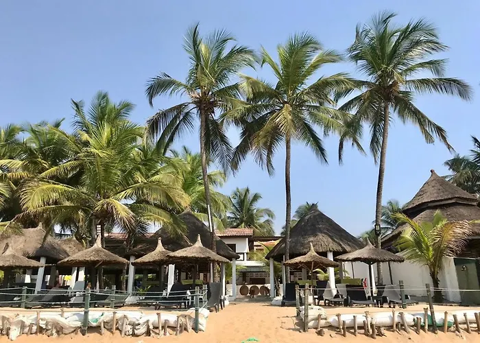 Boblin la Mer hotel restaurant plage Grand-Bassam