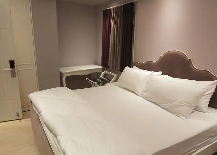 Angel Pink Hotel Ghaziabad