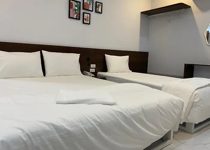 Holiday Hotel Hà Nội