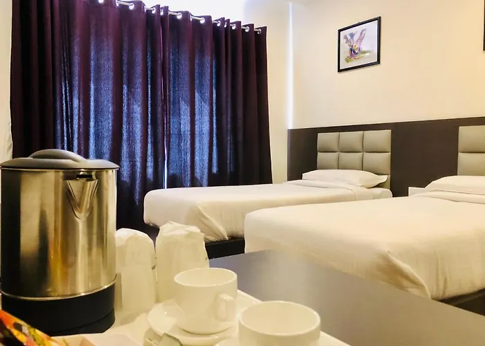 Golden Parrk Hotel Villupuram