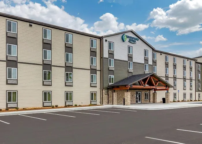 Woodspring Suites Brunswick