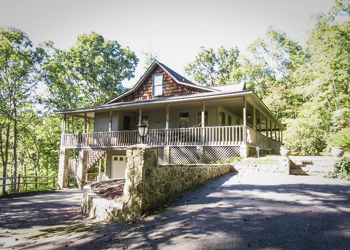 Paradise Hills, Winery Resort & Spa Blairsville