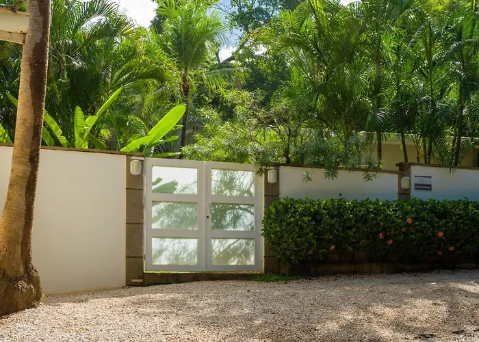 The Breeze Hotel & Villas Tamarindo