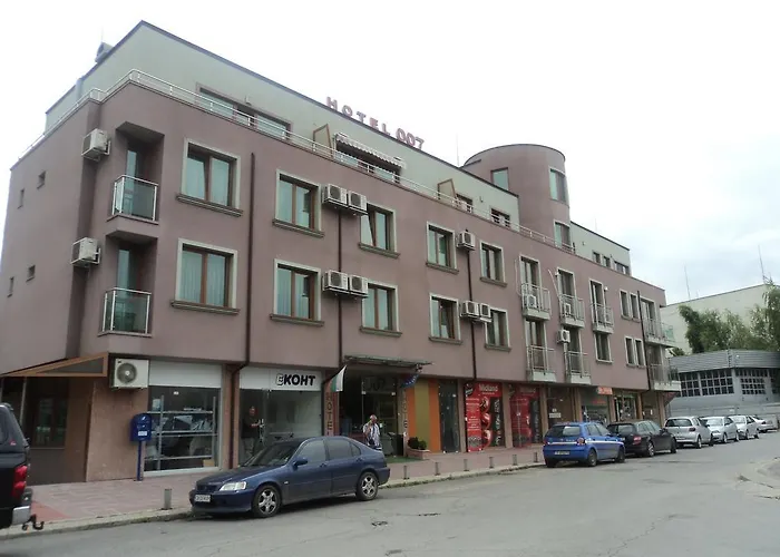Family Hotel 007 Ivan Dimitrov-Kuklata 15 Str Sofia
