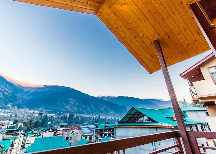 Misty Mountain Manali Hotel
