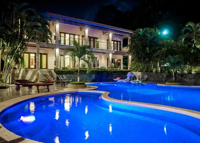 Hotel Amira Puerto Carrillo