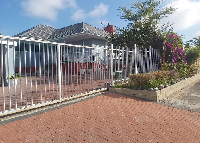 Izuba Lodge Cape Town