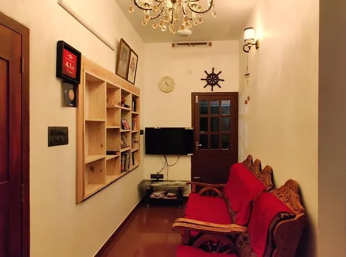 Calvin'S Inn Kochi
