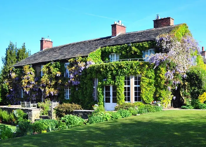Hilltop Country House Macclesfield