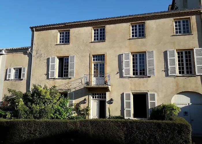 La Chanoinesse Salles-Arbuissonnas-en-Beaujolais