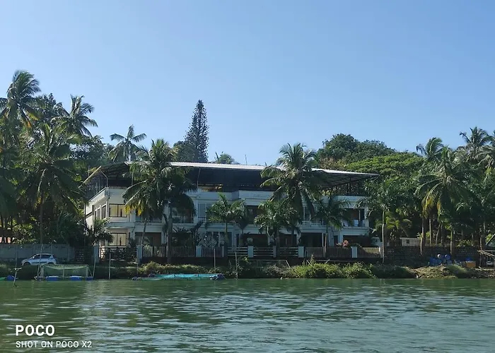Blue Waters Hotel Kundapur