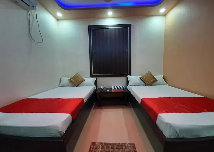 Hotel Shakuntla Palace - 400 Meters Away From Vishnu Pad Temple 7 Mins Walk Gaya
