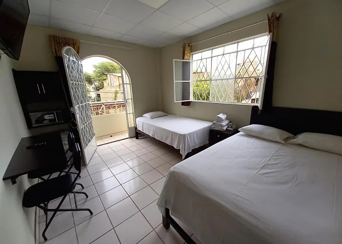 Kira'S House Hotel Piura