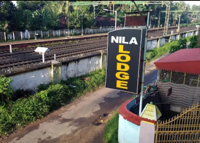 Nila Lodge Ottappalam