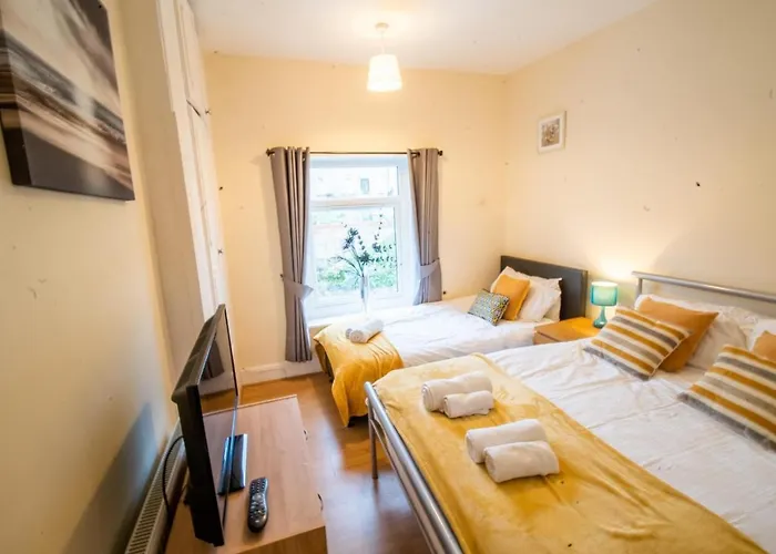 West Lea House Hotel Chesterfield
