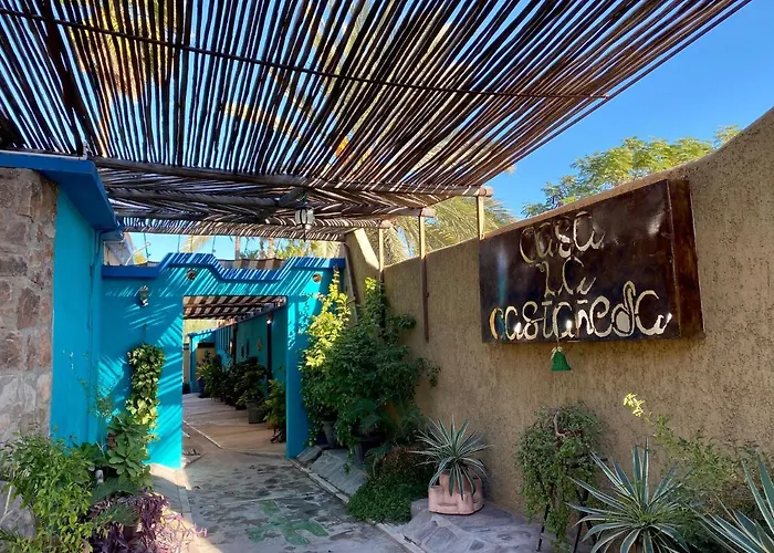 Casa La Castaneda Hotel Loreto 
