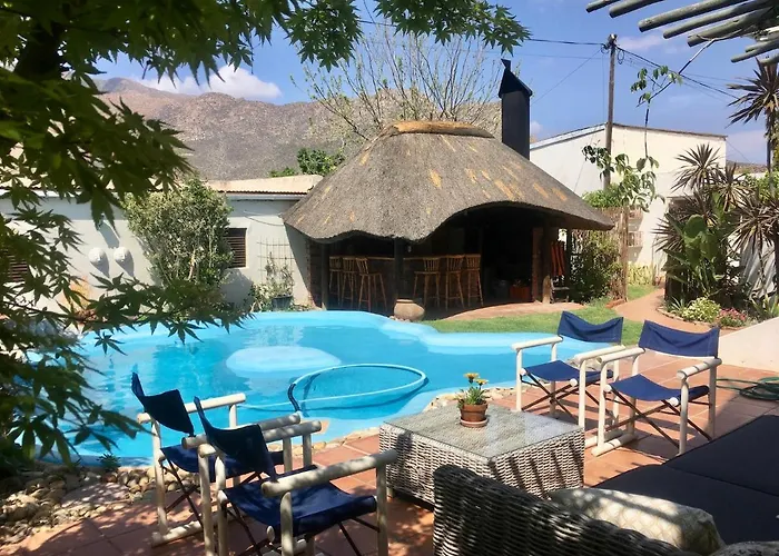 John Montagu Accommodation